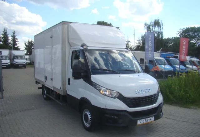 Iveco DAILY 35 S 16 3.0TDI WINDA 3.5T 4.20M - Box van: picture 4 Iveco DAILY 35 S 16 3.0TDI WINDA 3.5T 4.20M - Box van: picture 4