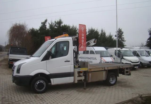 Volkswagen CRAFTER BLIŹNIAKI HDS HIAB - Flatbed van: picture 3 Volkswagen CRAFTER BLIŹNIAKI HDS HIAB - Flatbed van: picture 3
