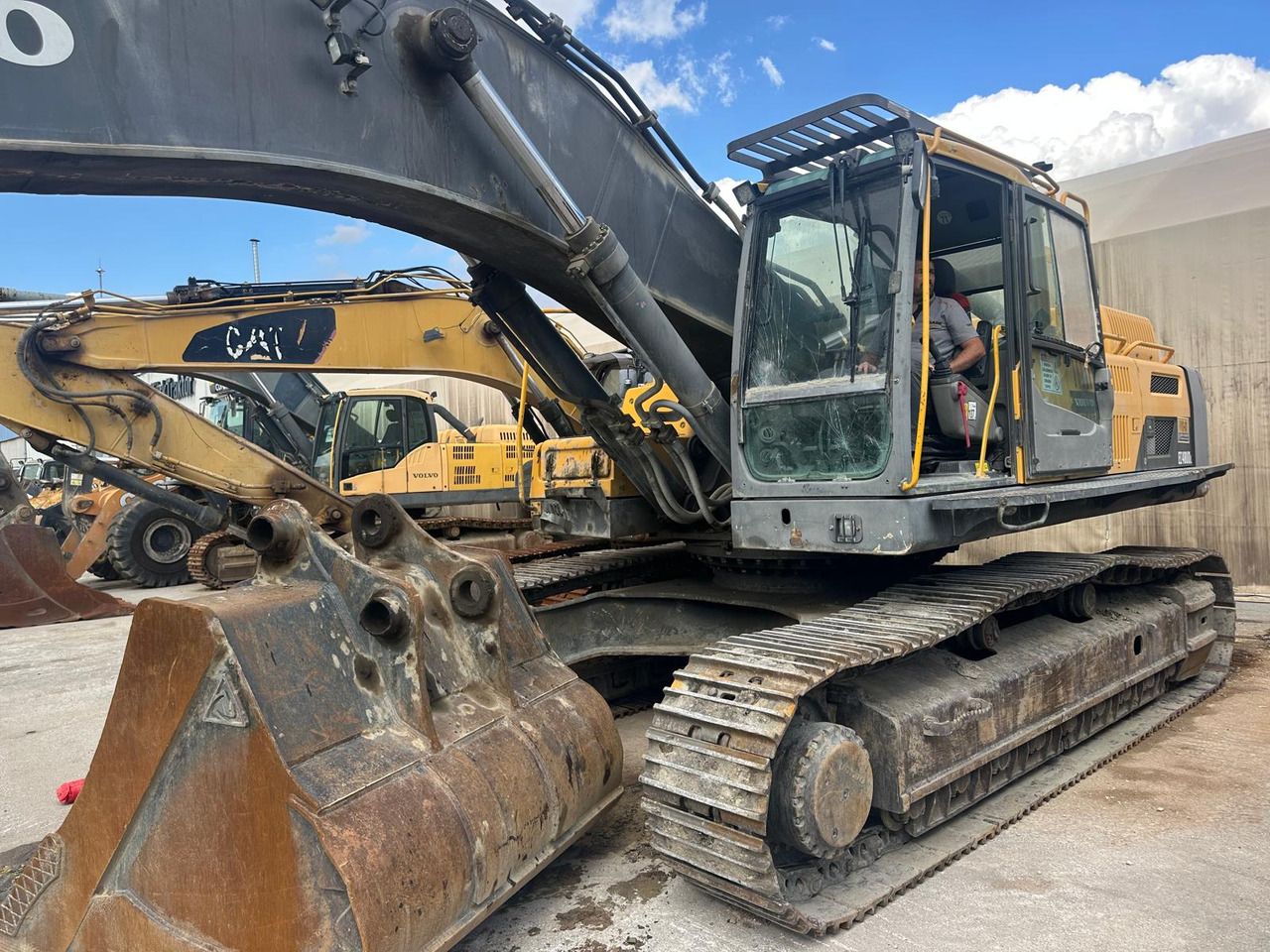 VOLVO EC480D LC - Crawler excavator: picture 1 VOLVO EC480D LC - Crawler excavator: picture 1