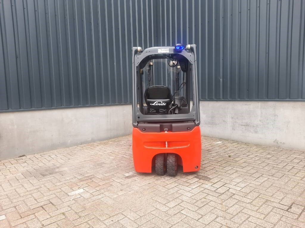 Linde E15-02 - Electric forklift: picture 2 Linde E15-02 - Electric forklift: picture 2