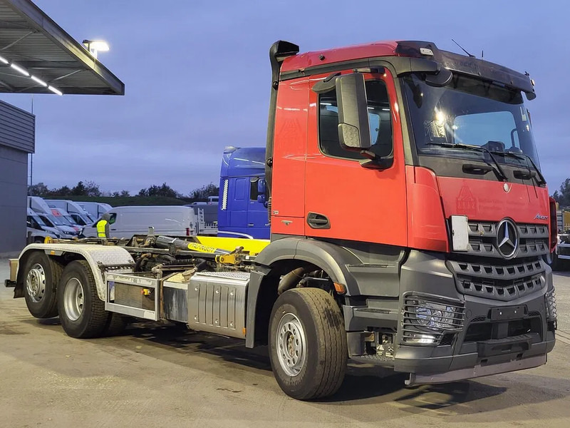 Mercedes-Benz Arocs 2648 Arocs 2648 - Cable system truck: picture 5 Mercedes-Benz Arocs 2648 Arocs 2648 - Cable system truck: picture 5