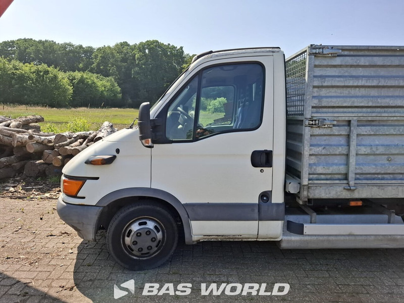 Iveco Daily Daily 40C15 - Van: picture 3 Iveco Daily Daily 40C15 - Van: picture 3