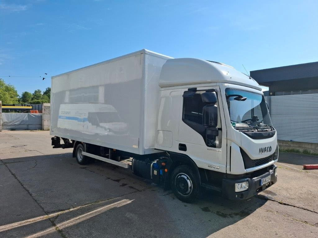 Iveco ML80-210, FFH, Koffer, LBW, Luft, - Box van: picture 2 Iveco ML80-210, FFH, Koffer, LBW, Luft, - Box van: picture 2