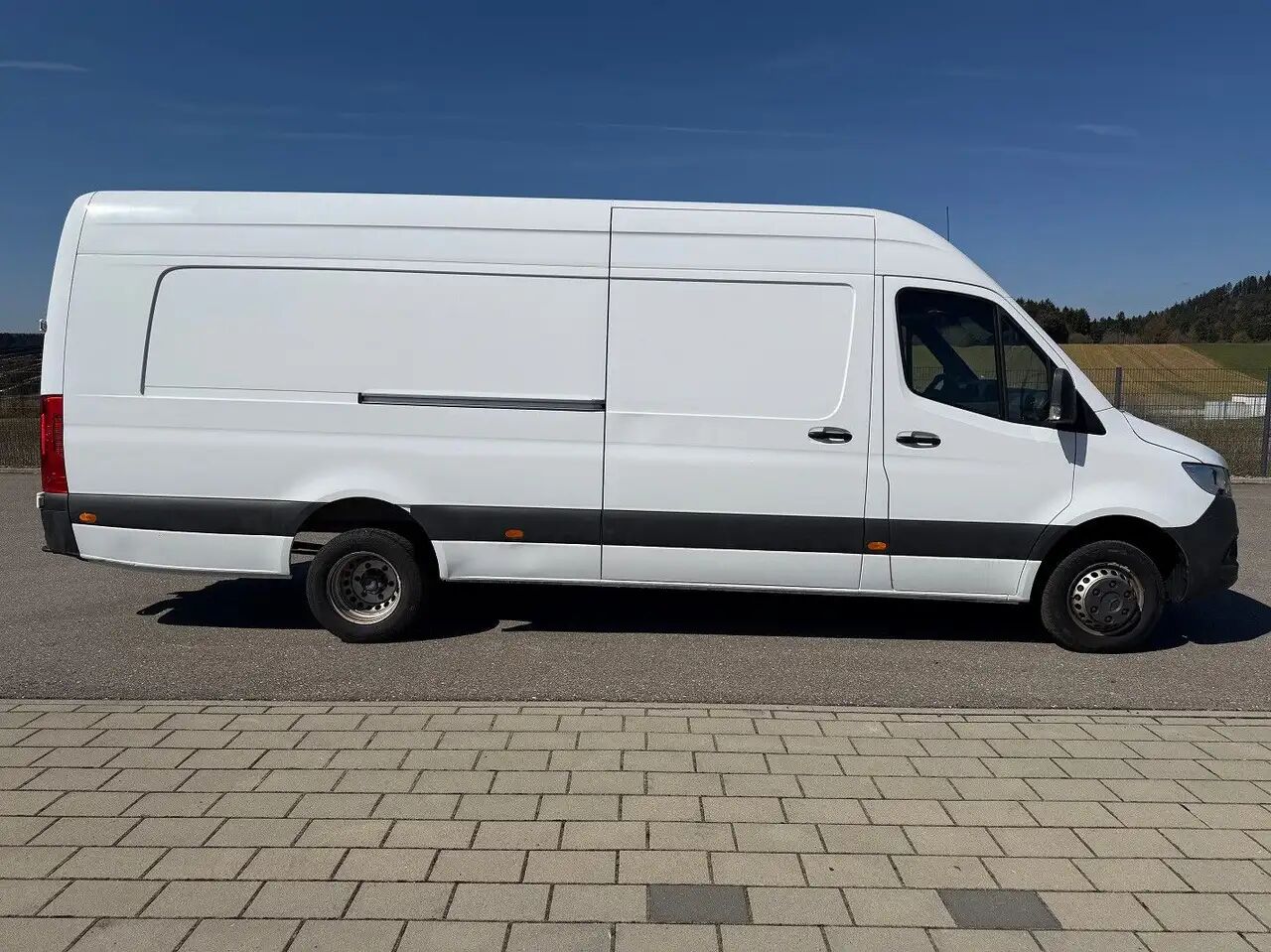 Mercedes-Benz Sprinter 519 CDI Maxi Lang Extralang XXL MBUX - Panel van: picture 4 Mercedes-Benz Sprinter 519 CDI Maxi Lang Extralang XXL MBUX - Panel van: picture 4