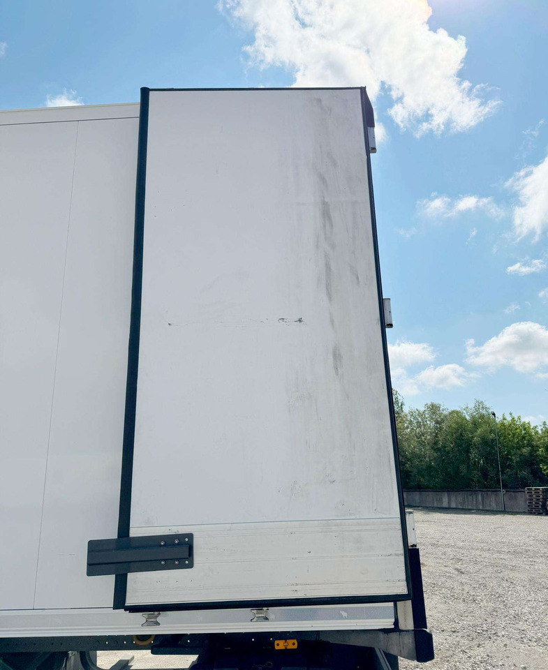 Refrigerator semi-trailer Schmitz CARRIER VECTOR 1550: picture 8
