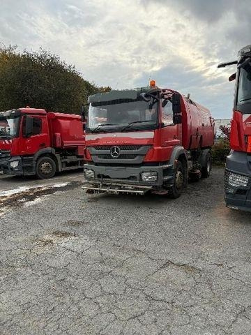 Mercedes-Benz 1829 L - Road sweeper: picture 1 Mercedes-Benz 1829 L - Road sweeper: picture 1