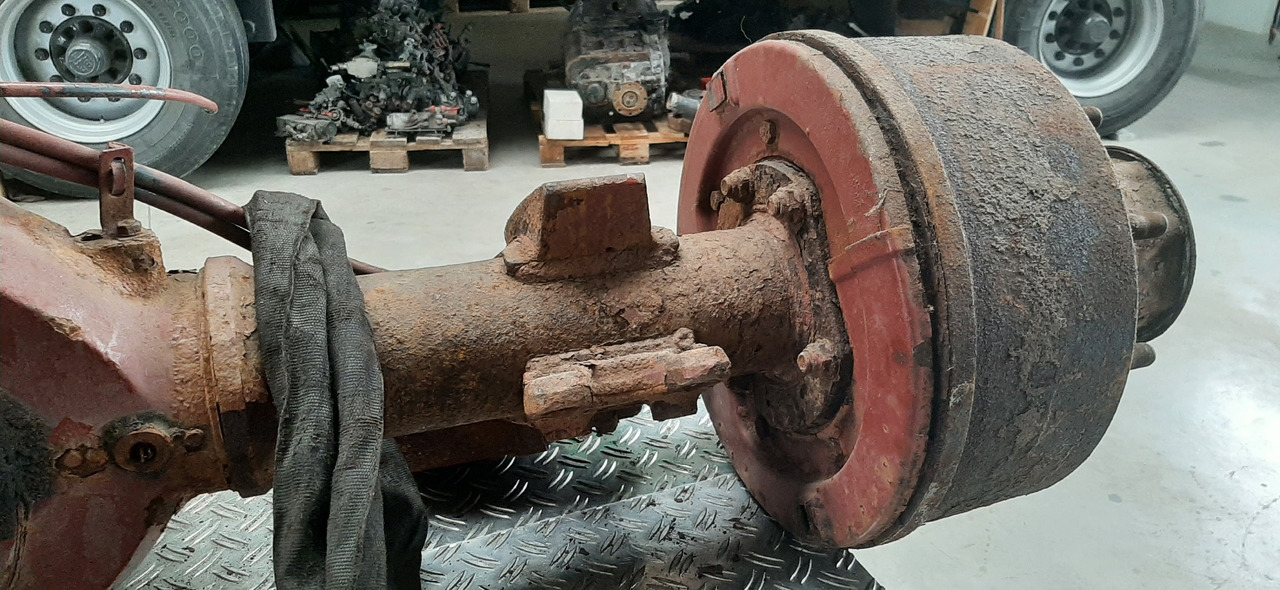 Rear axle for Truck Gebrauchte DB 8.17, Hinterachse, Artikel - Nr. : 81.99999 - 9999: picture 11 Rear axle for Truck Gebrauchte DB 8.17, Hinterachse, Artikel - Nr. : 81.99999 - 9999: picture 11