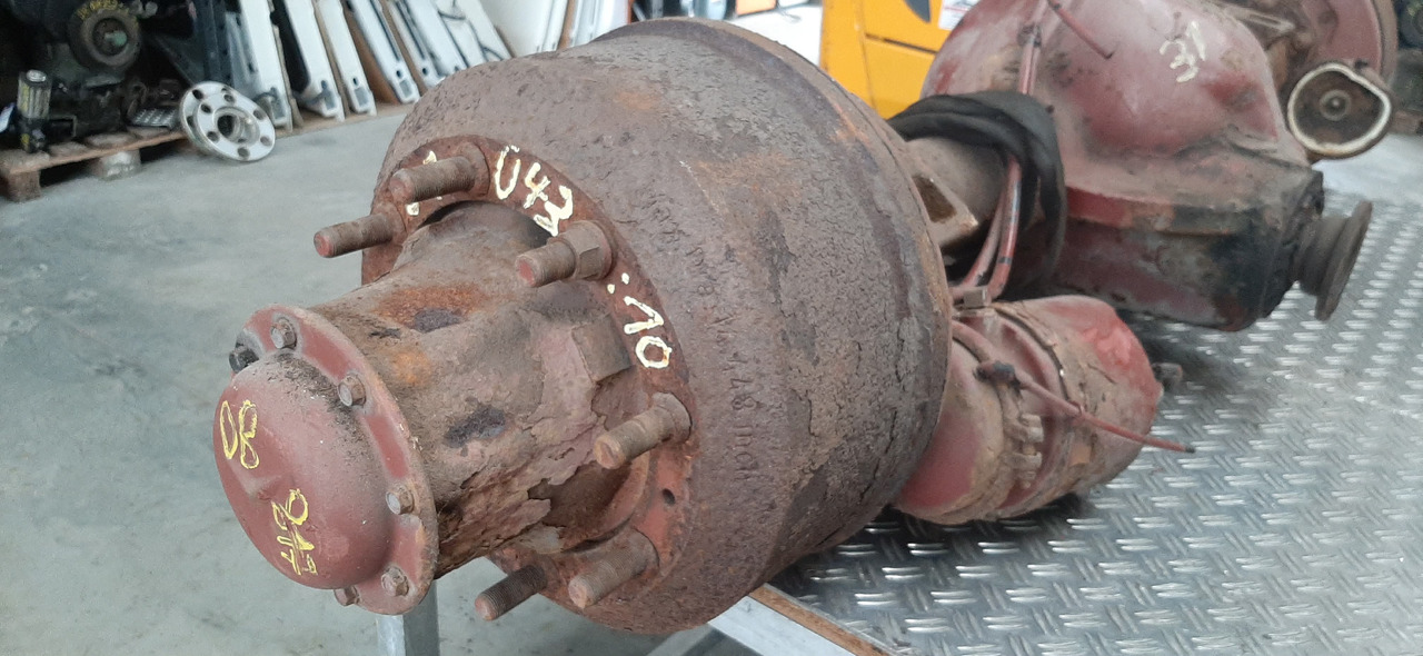 Rear axle for Truck Gebrauchte DB 8.17, Hinterachse, Artikel - Nr. : 81.99999 - 9999: picture 18 Rear axle for Truck Gebrauchte DB 8.17, Hinterachse, Artikel - Nr. : 81.99999 - 9999: picture 18