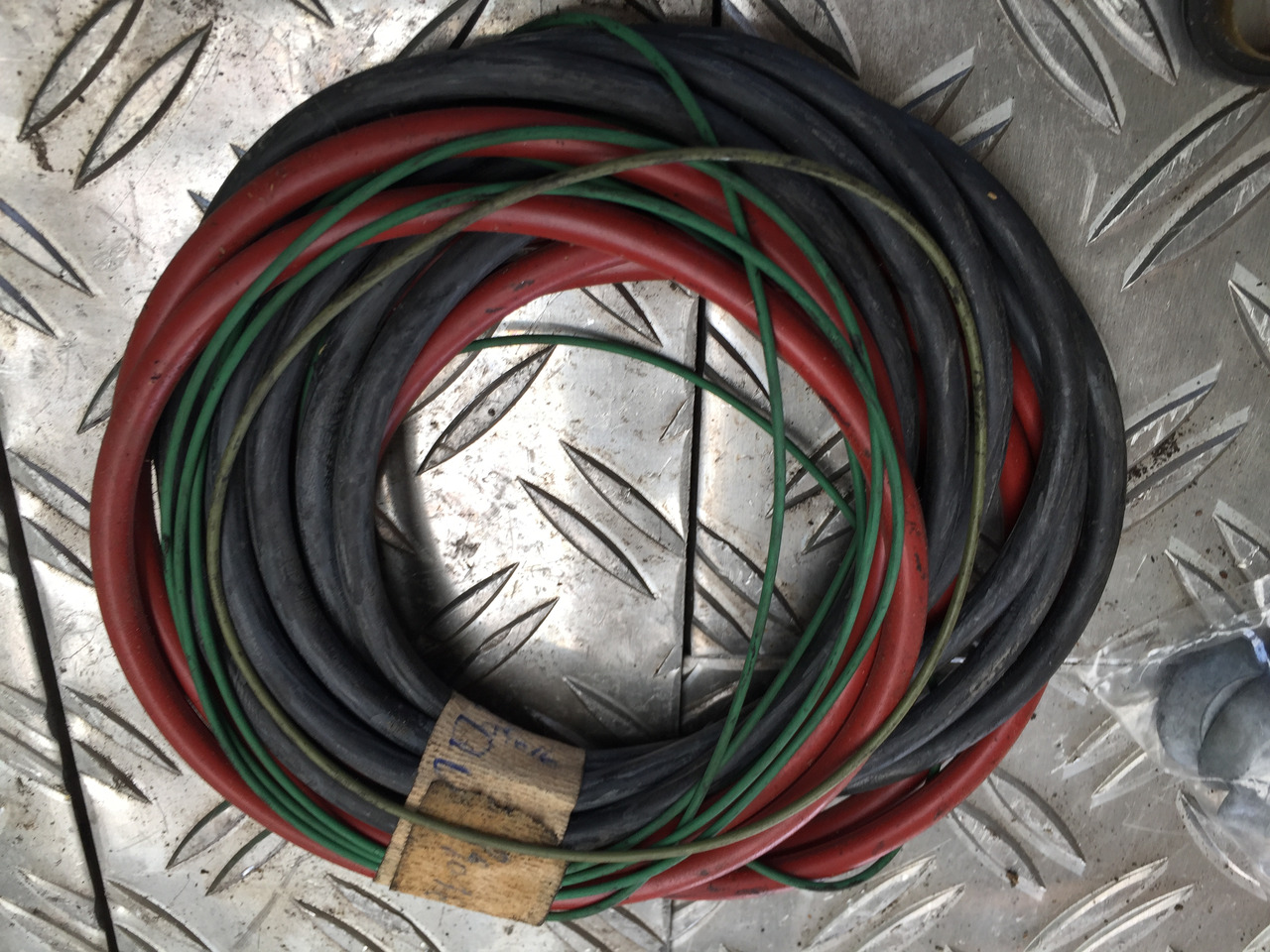 Gebrauchte diverse Gummiringe für Motorblock, Kalmar, Stapler, VOLVO, Artikel - Nr. : 7720 - 2 - Piston/ Ring/ Bushing for Truck: picture 4 Gebrauchte diverse Gummiringe für Motorblock, Kalmar, Stapler, VOLVO, Artikel - Nr. : 7720 - 2 - Piston/ Ring/ Bushing for Truck: picture 4