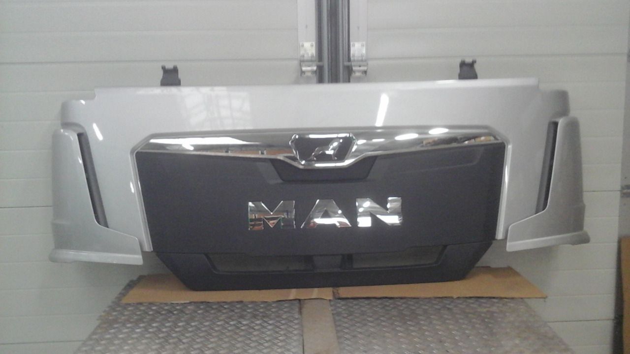 MAN Frontklappe TGL, TGM und TG3 - Hood for Truck: picture 5 MAN Frontklappe TGL, TGM und TG3 - Hood for Truck: picture 5
