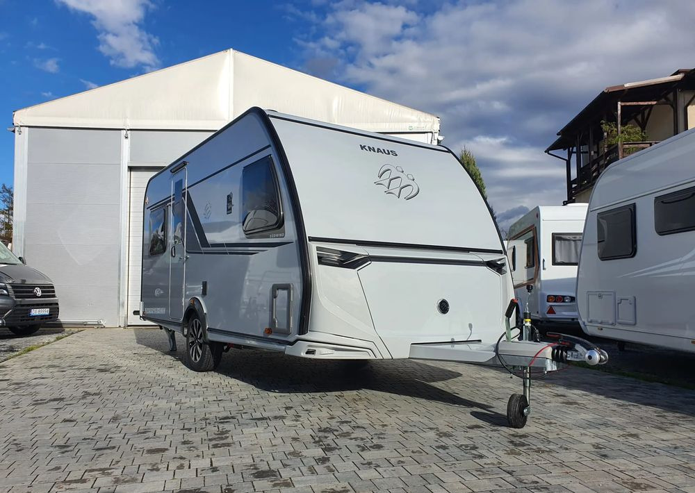 KNAUS SUDWIND 450 FU BLACK SELECTION - Caravan: picture 1 KNAUS SUDWIND 450 FU BLACK SELECTION - Caravan: picture 1