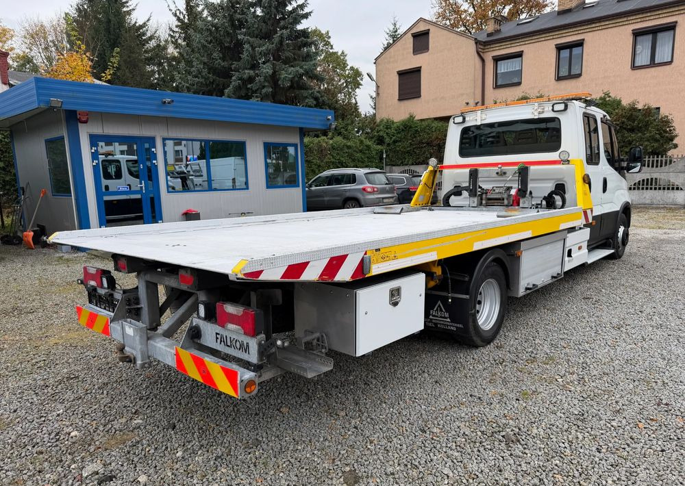 Iveco Daily 70C18 Pomoc drogowa Laweta 2017r Hi-Matic - Tow truck: picture 5 Iveco Daily 70C18 Pomoc drogowa Laweta 2017r Hi-Matic - Tow truck: picture 5