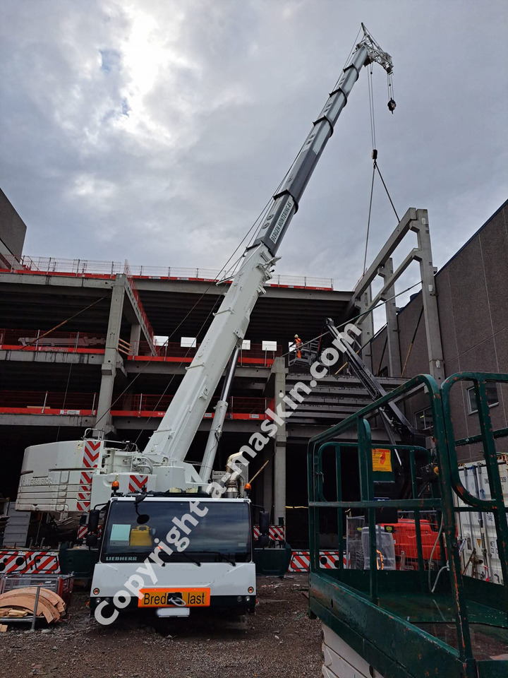 Liebherr LTM 1250-5.1 - All terrain crane: picture 1 Liebherr LTM 1250-5.1 - All terrain crane: picture 1
