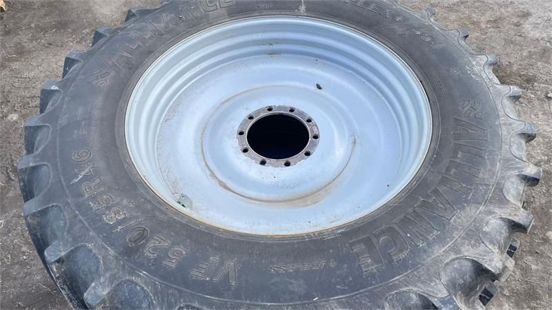 Alliance VF 520/85 R46 - Tire for Agricultural machinery: picture 2 Alliance VF 520/85 R46 - Tire for Agricultural machinery: picture 2