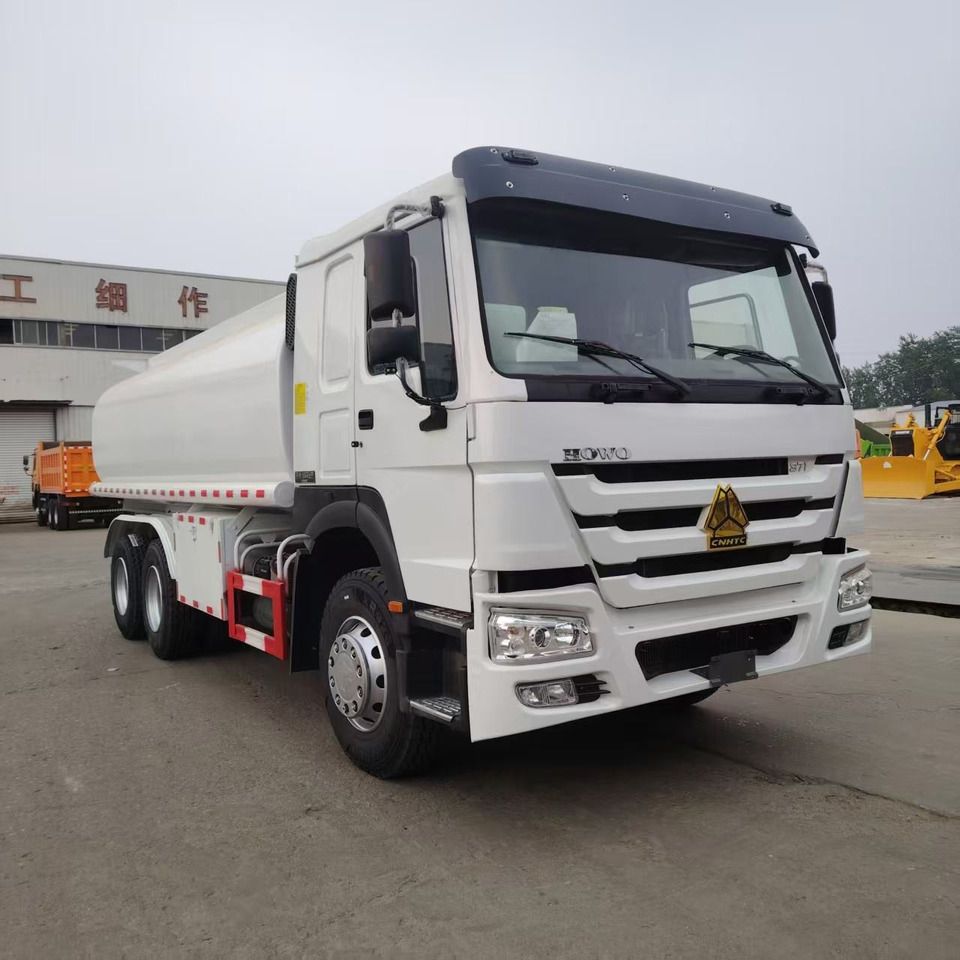 Howo 371 - Tank truck: picture 1 Howo 371 - Tank truck: picture 1