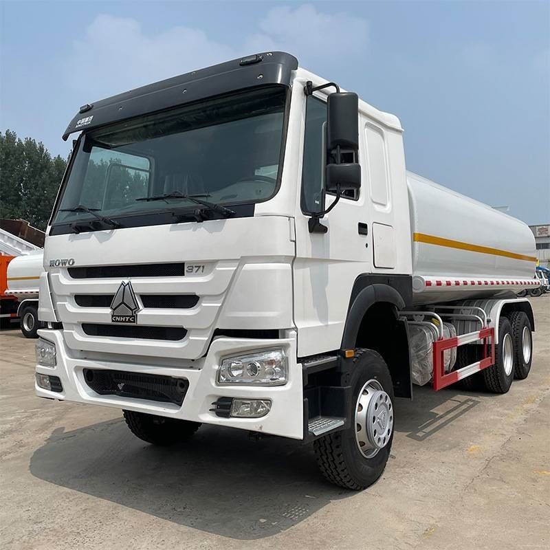 Howo 371 - Tank truck: picture 2 Howo 371 - Tank truck: picture 2