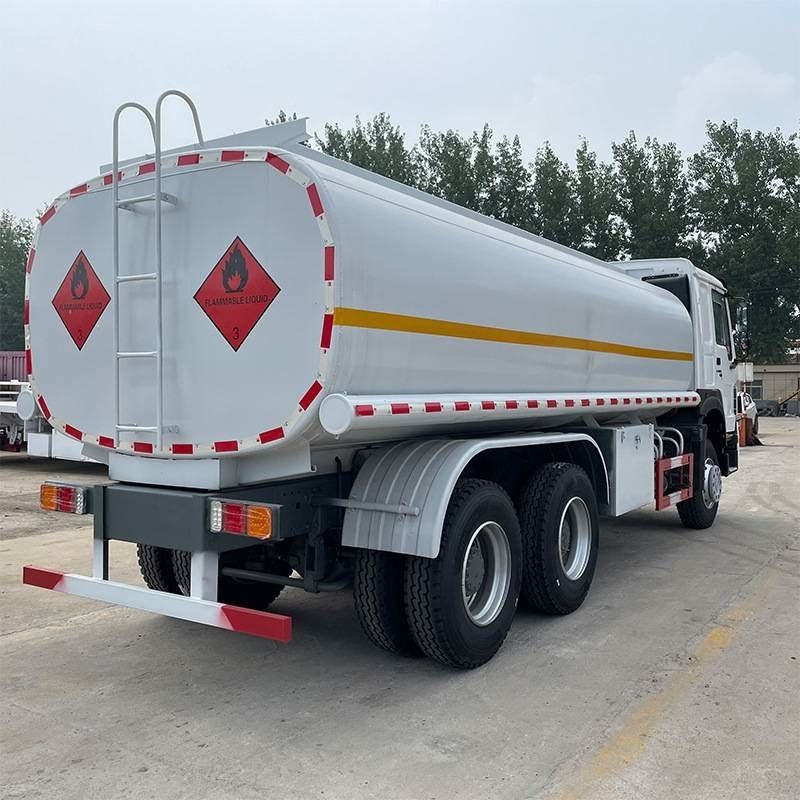 Howo 371 - Tank truck: picture 3 Howo 371 - Tank truck: picture 3