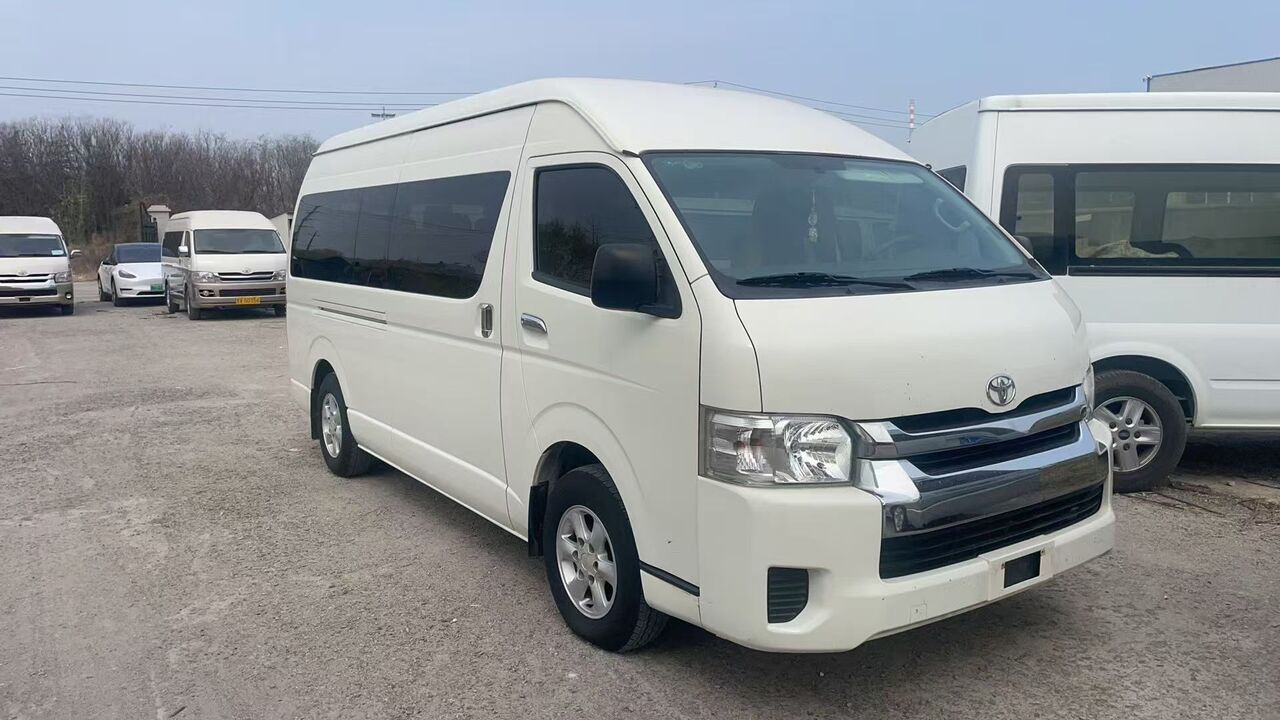 TOYOTA HIACE - Passenger van: picture 1 TOYOTA HIACE - Passenger van: picture 1