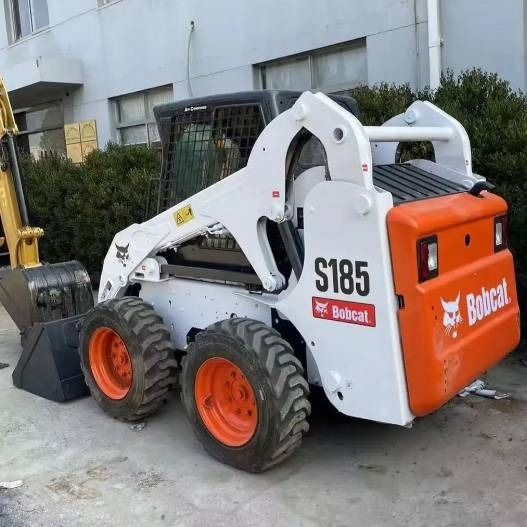Skid steer loader Bobcat S185: picture 8 Skid steer loader Bobcat S185: picture 8