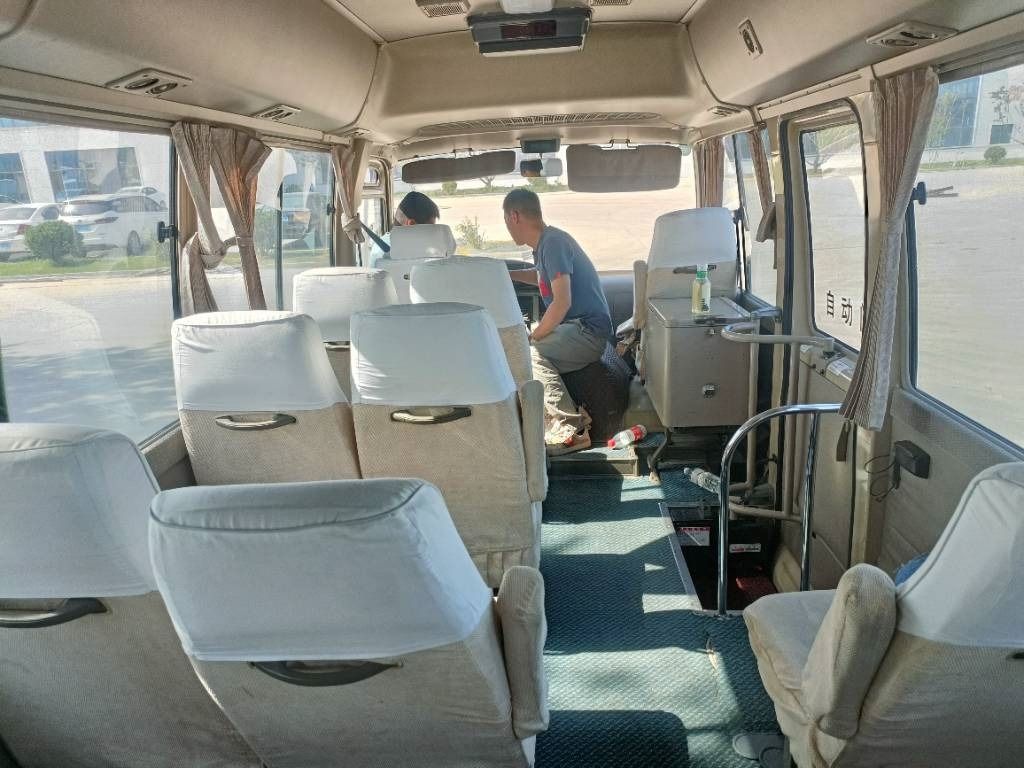 Toyota Coaster Bus - Minibus, Passenger van: picture 3 Toyota Coaster Bus - Minibus, Passenger van: picture 3