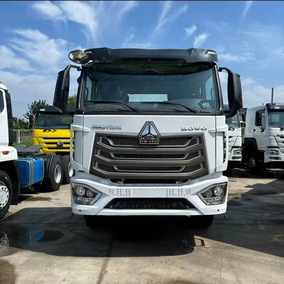 Howo 371 6x4 - Tractor unit: picture 2 Howo 371 6x4 - Tractor unit: picture 2