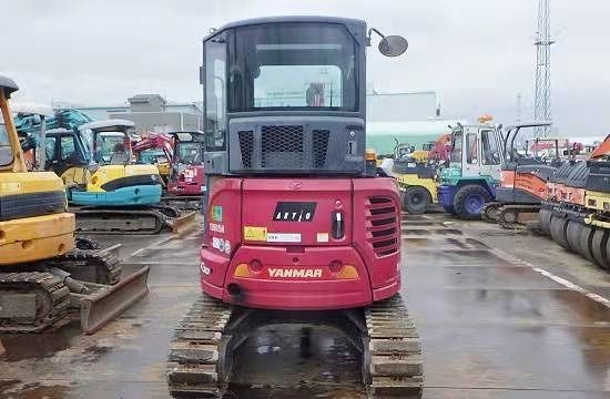 Yanmar VIO30 - Mini excavator: picture 1 Yanmar VIO30 - Mini excavator: picture 1