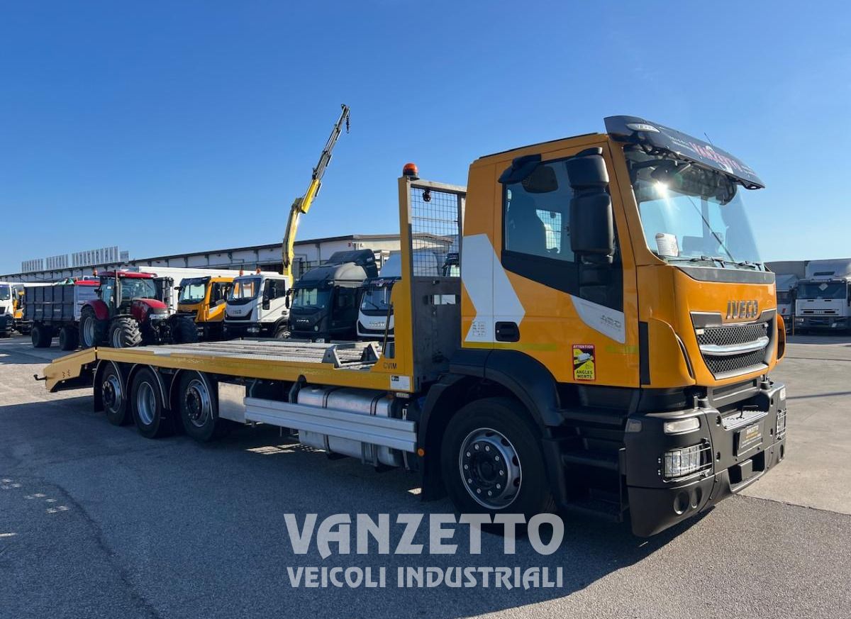 IVECO 320S42 STRALIS - Autotransporter truck: picture 3 IVECO 320S42 STRALIS - Autotransporter truck: picture 3