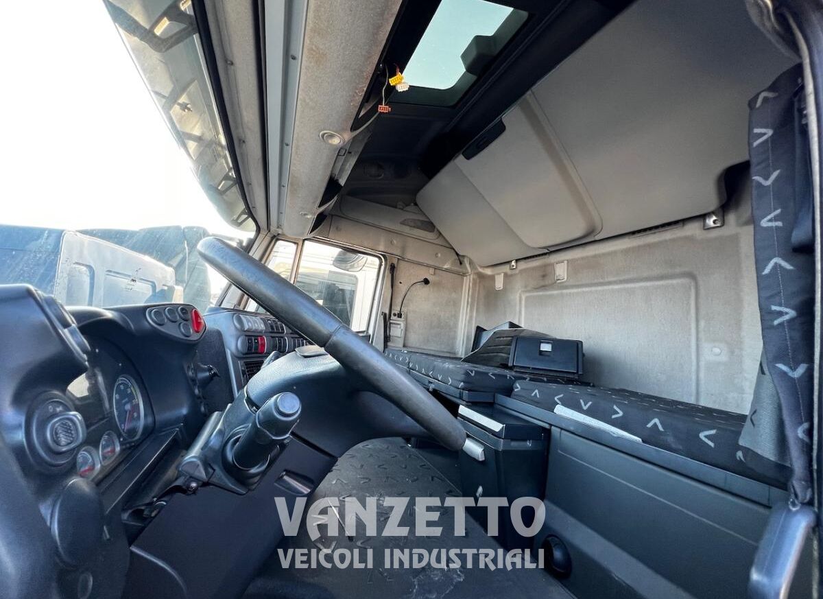 IVECO STRALIS - Cab for Truck: picture 5 IVECO STRALIS - Cab for Truck: picture 5