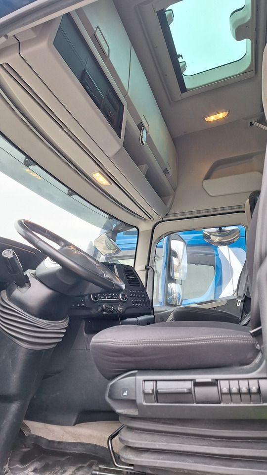 FORD F-MAX - Tractor unit: picture 3 FORD F-MAX - Tractor unit: picture 3