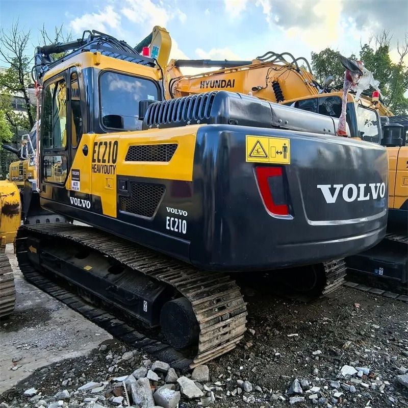 Used Volvo EC210 Excavator - Crawler excavator: picture 1 Used Volvo EC210 Excavator - Crawler excavator: picture 1