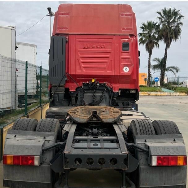 IVECO 460 - Tractor unit: picture 5 IVECO 460 - Tractor unit: picture 5