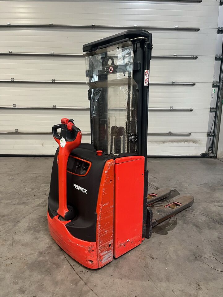Linde L16 - Stacker: picture 2 Linde L16 - Stacker: picture 2