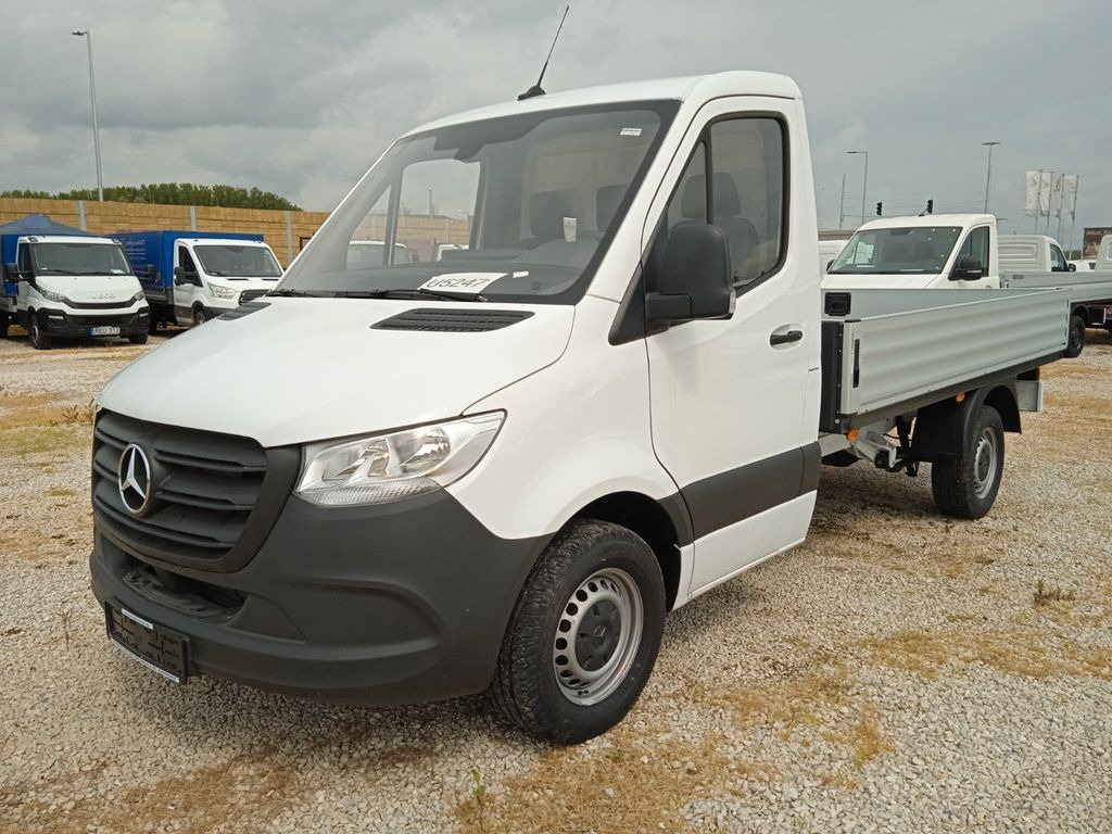 Mercedes-Benz 317 CDI RWD L2 Pritche 3665mm SOFORT Mercedes-Benz 317 CDI RWD L2 Pritche 3665mm SOFORT - Flatbed van: picture 2 Mercedes-Benz 317 CDI RWD L2 Pritche 3665mm SOFORT Mercedes-Benz 317 CDI RWD L2 Pritche 3665mm SOFORT - Flatbed van: picture 2