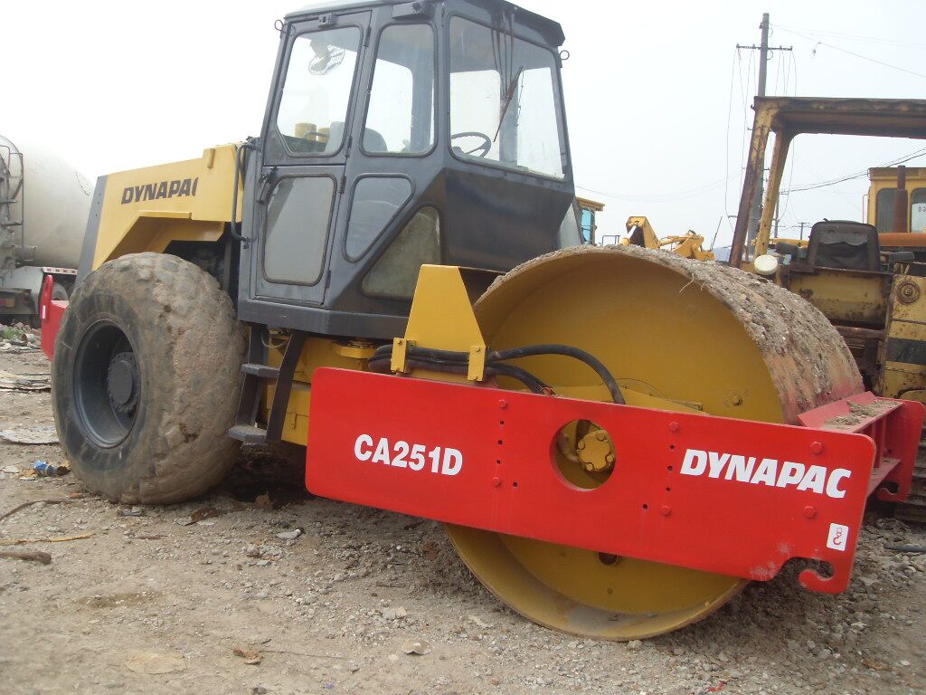 DYNAPAC CA251D 3000 UNTS IN STOCK CHINA BIGGEST SUPPLIER - Road roller: picture 1 DYNAPAC CA251D 3000 UNTS IN STOCK CHINA BIGGEST SUPPLIER - Road roller: picture 1