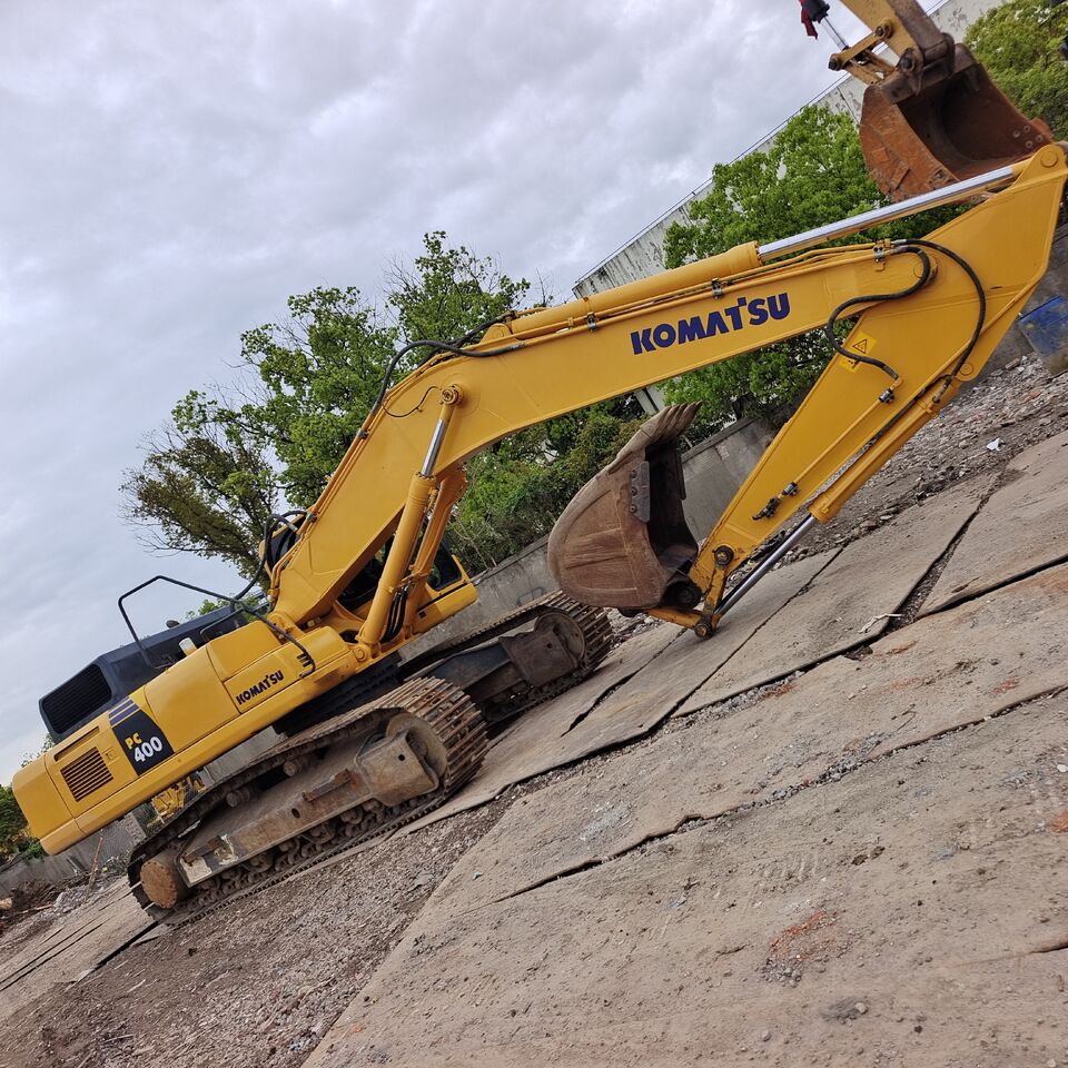 Crawler excavator KOMATSU PC400-7: picture 1