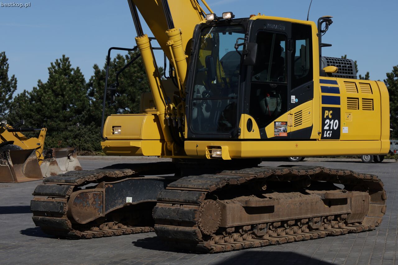 KOMATSU PC210LC-11 - Crawler excavator: picture 2 KOMATSU PC210LC-11 - Crawler excavator: picture 2