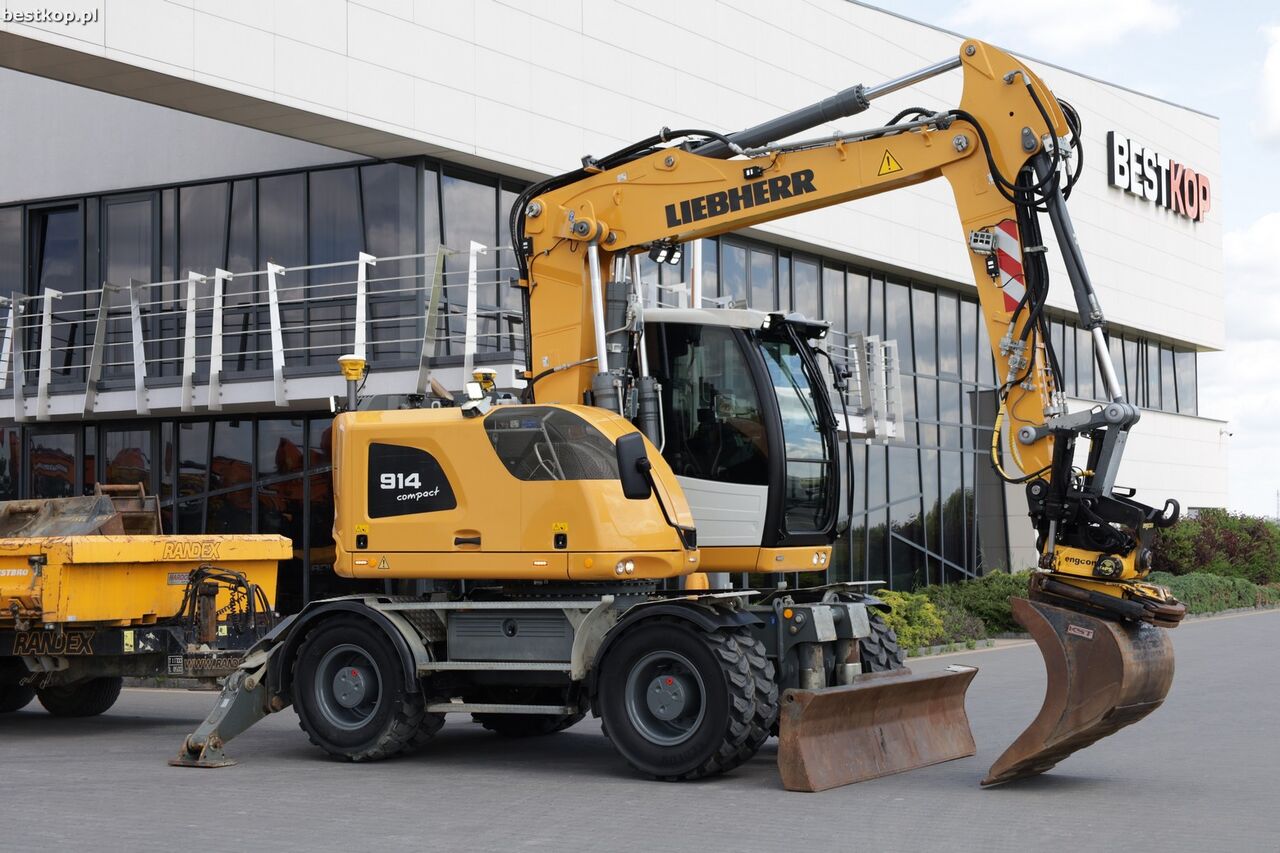 Liebherr A914 Compact - Wheel excavator: picture 2 Liebherr A914 Compact - Wheel excavator: picture 2
