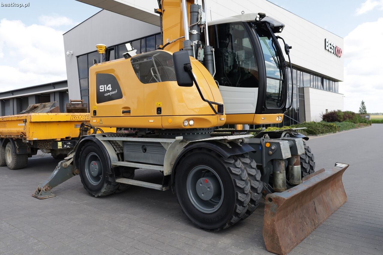 Liebherr A914 Compact - Wheel excavator: picture 3 Liebherr A914 Compact - Wheel excavator: picture 3