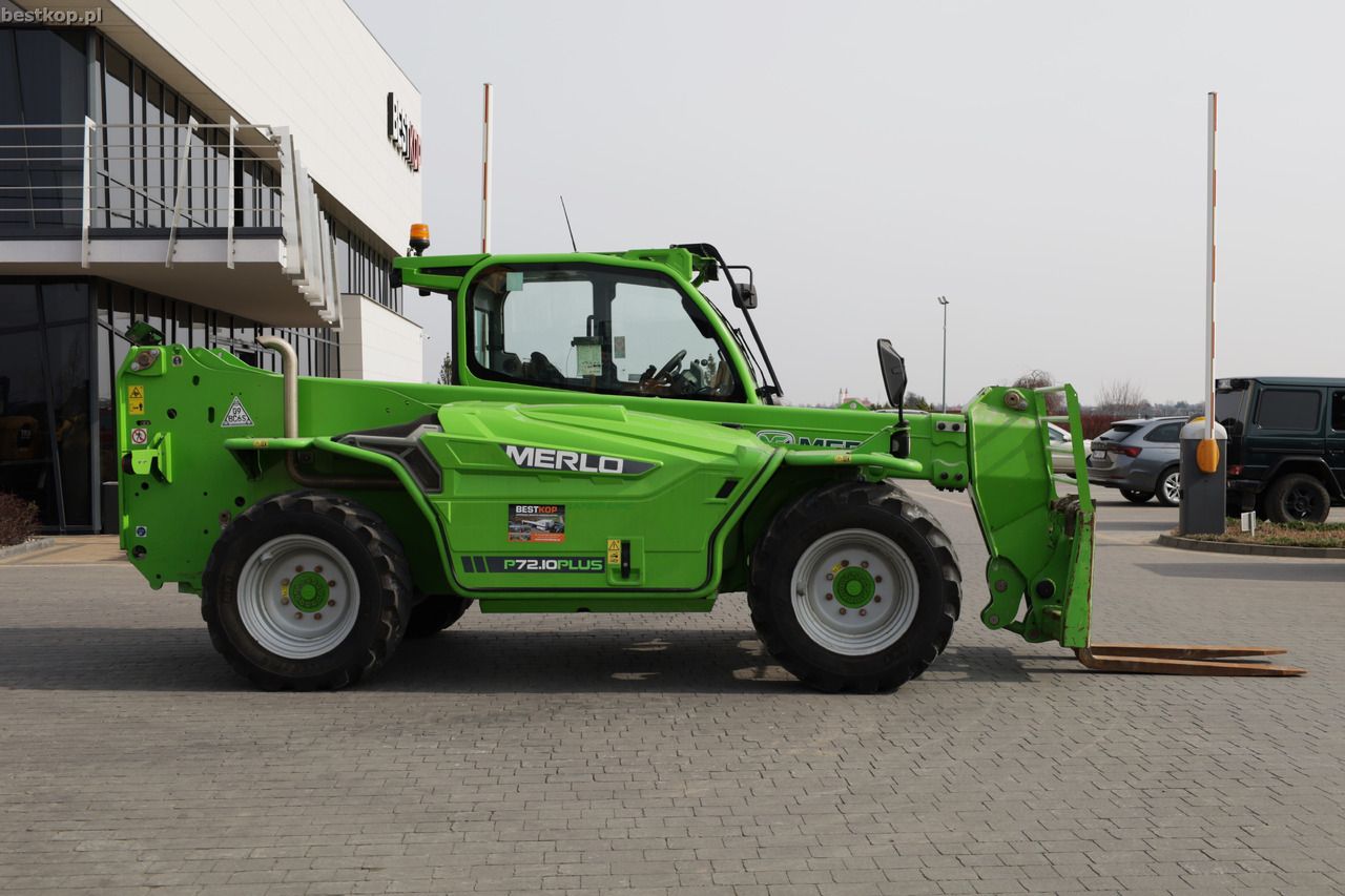 MERLO P72.10 PLUS - Telescopic wheel loader: picture 3 MERLO P72.10 PLUS - Telescopic wheel loader: picture 3
