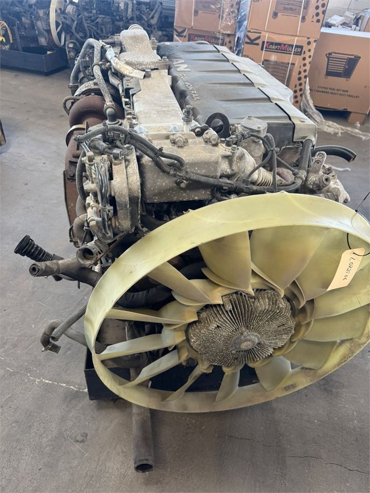 MAN D2676 - Engine: picture 1 MAN D2676 - Engine: picture 1