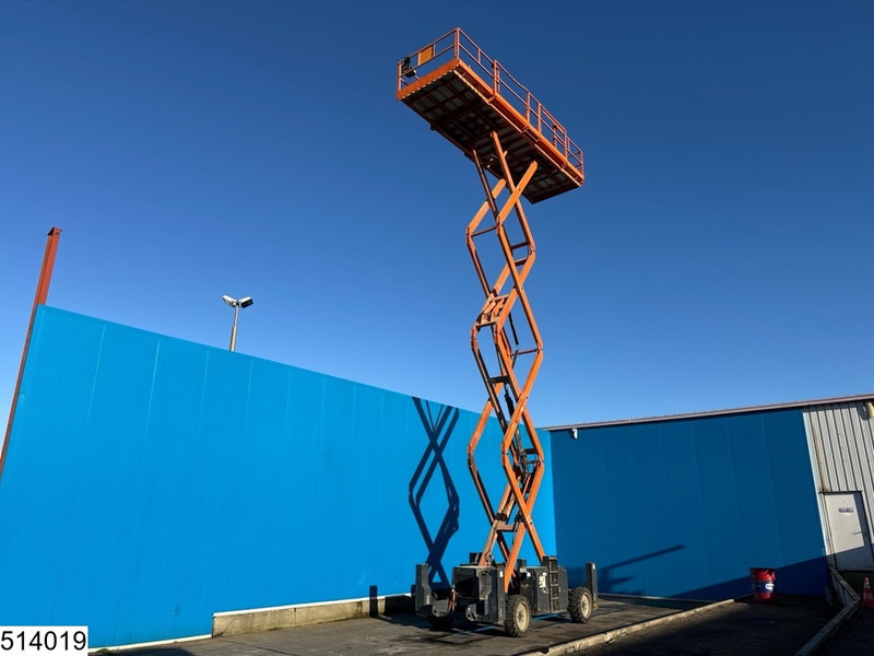 ATN CX15 4x4, H15 mtr, Max 700kg - Aerial platform: picture 2 ATN CX15 4x4, H15 mtr, Max 700kg - Aerial platform: picture 2