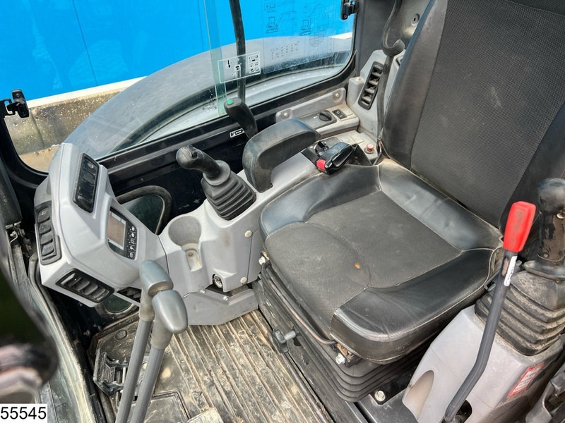 Construction machinery Kubota U 48 29.8 KW, 3 buckets, 2.777 operating hours: picture 10 Construction machinery Kubota U 48 29.8 KW, 3 buckets, 2.777 operating hours: picture 10