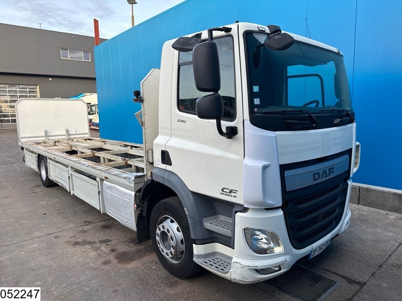 DAF CF 330 EURO 6, Retarder - Dropside/ Flatbed truck: picture 3 DAF CF 330 EURO 6, Retarder - Dropside/ Flatbed truck: picture 3