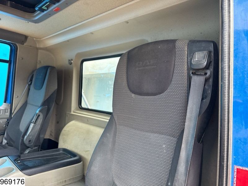 Tipper DAF CF 410 8x4, EURO 5, Manual, Steel: picture 12 Tipper DAF CF 410 8x4, EURO 5, Manual, Steel: picture 12