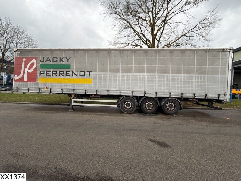 Fruehauf Tautliner Elevator - Curtainsider semi-trailer: picture 2 Fruehauf Tautliner Elevator - Curtainsider semi-trailer: picture 2