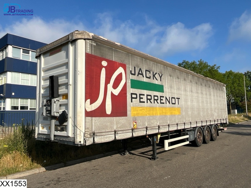 Fruehauf Tautliner - Curtainsider semi-trailer: picture 1 Fruehauf Tautliner - Curtainsider semi-trailer: picture 1
