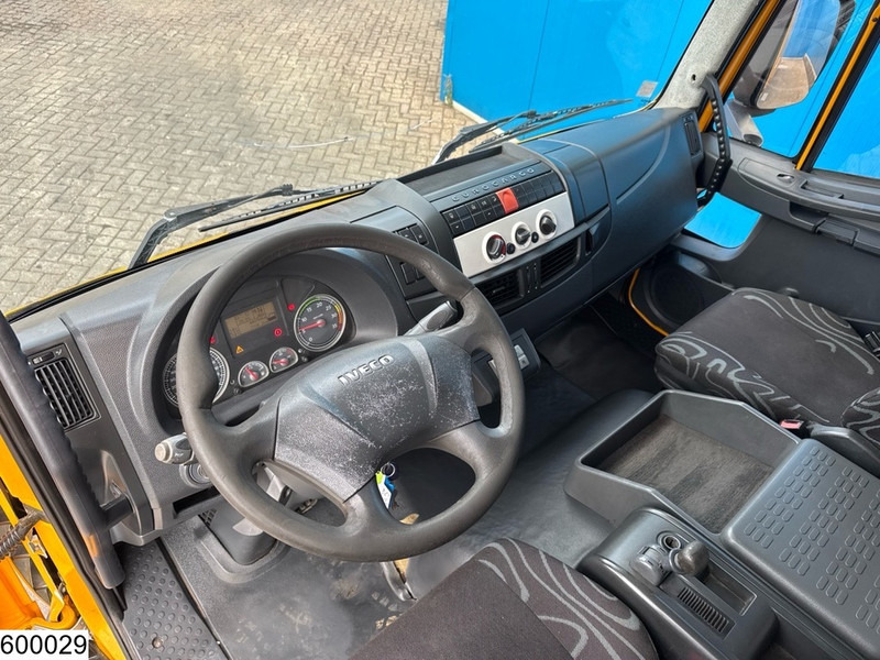 Iveco 120E22 EURO 5, Dhollandia - Box truck: picture 5 Iveco 120E22 EURO 5, Dhollandia - Box truck: picture 5