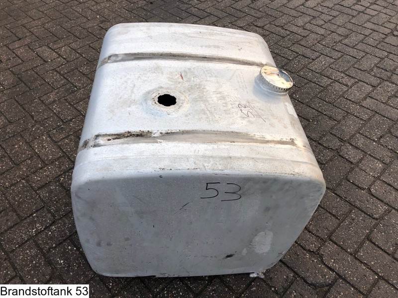 Iveco B 0.74 x D 0.65 x H 0.62 = 300 Liter - Fuel tank: picture 3 Iveco B 0.74 x D 0.65 x H 0.62 = 300 Liter - Fuel tank: picture 3