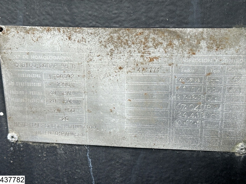 Lapesa gas 47771 Liter, LPG GPl Gas tank, Steel Suspension - Tank semi-trailer: picture 3 Lapesa gas 47771 Liter, LPG GPl Gas tank, Steel Suspension - Tank semi-trailer: picture 3