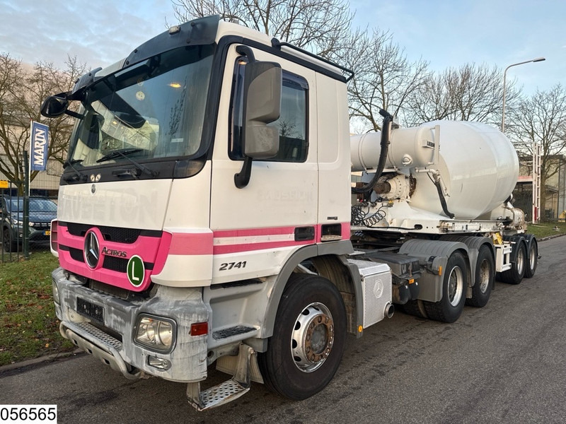 Liebherr Betonmixer 6x4, EURO 5, 10m3 - Concrete mixer semi-trailer: picture 2 Liebherr Betonmixer 6x4, EURO 5, 10m3 - Concrete mixer semi-trailer: picture 2